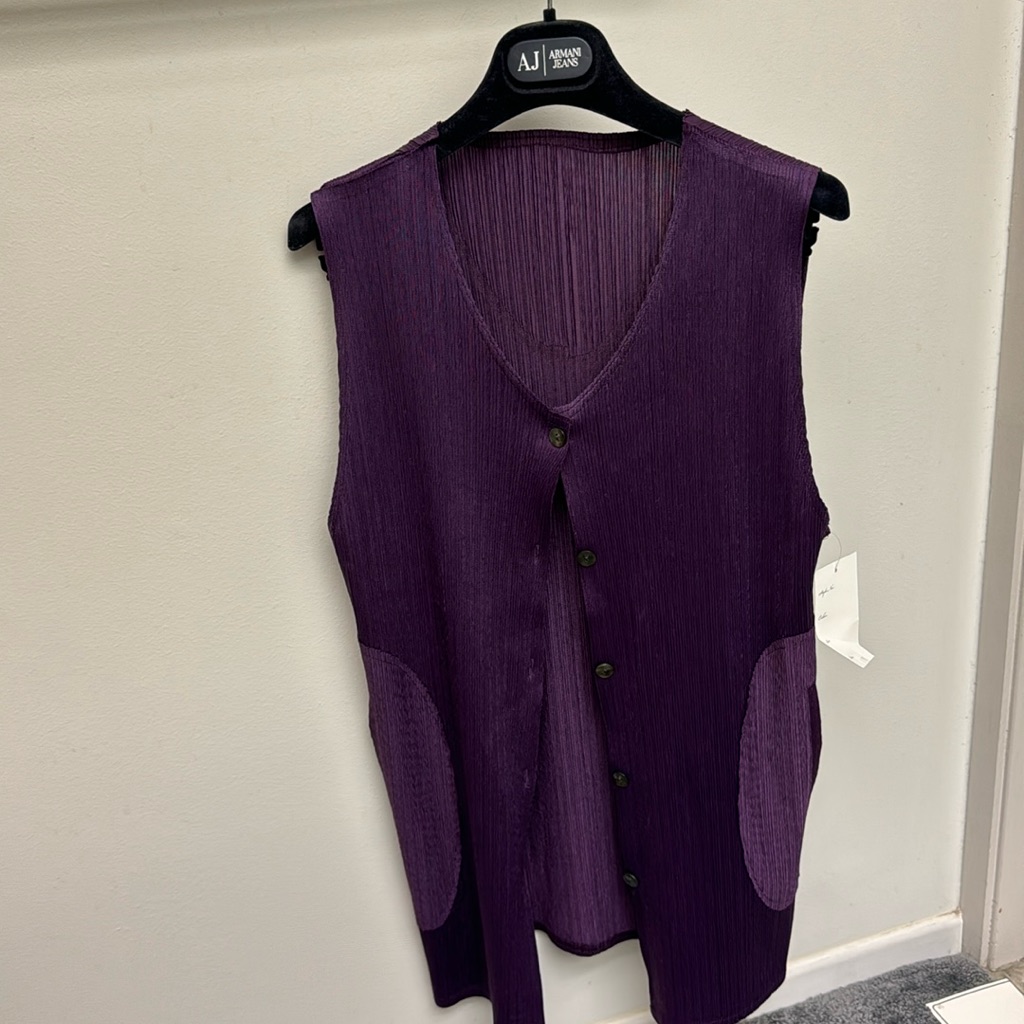 Ladies Eggplant Pleating Vest S/M Nwt